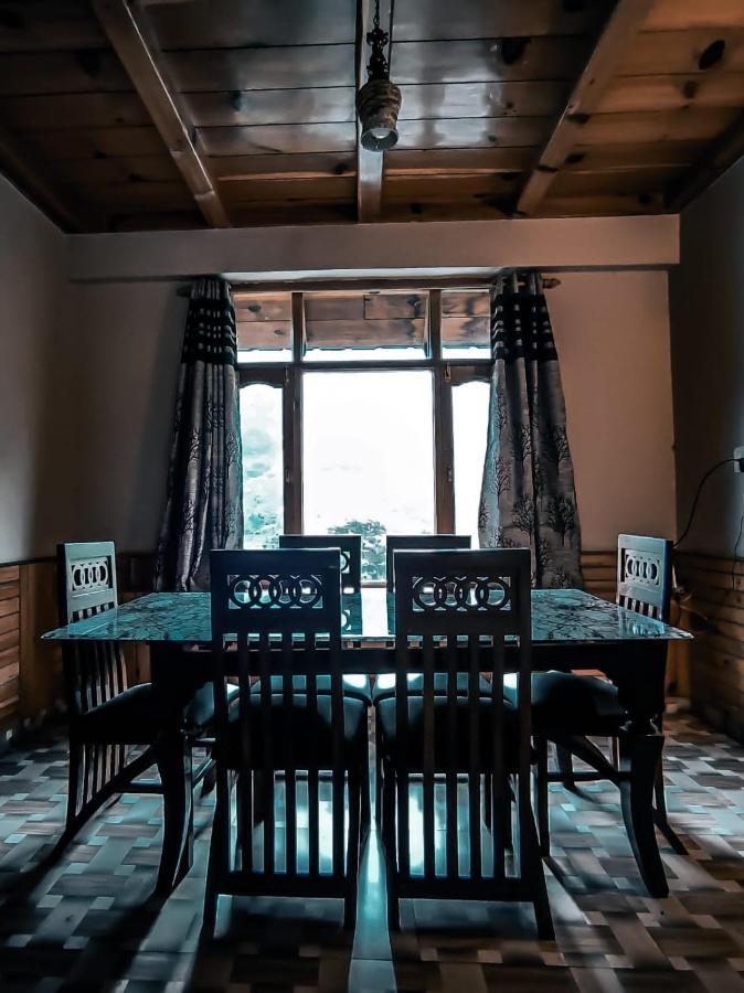 Throttle Shrottle Moto Hostel Manāli Екстериор снимка