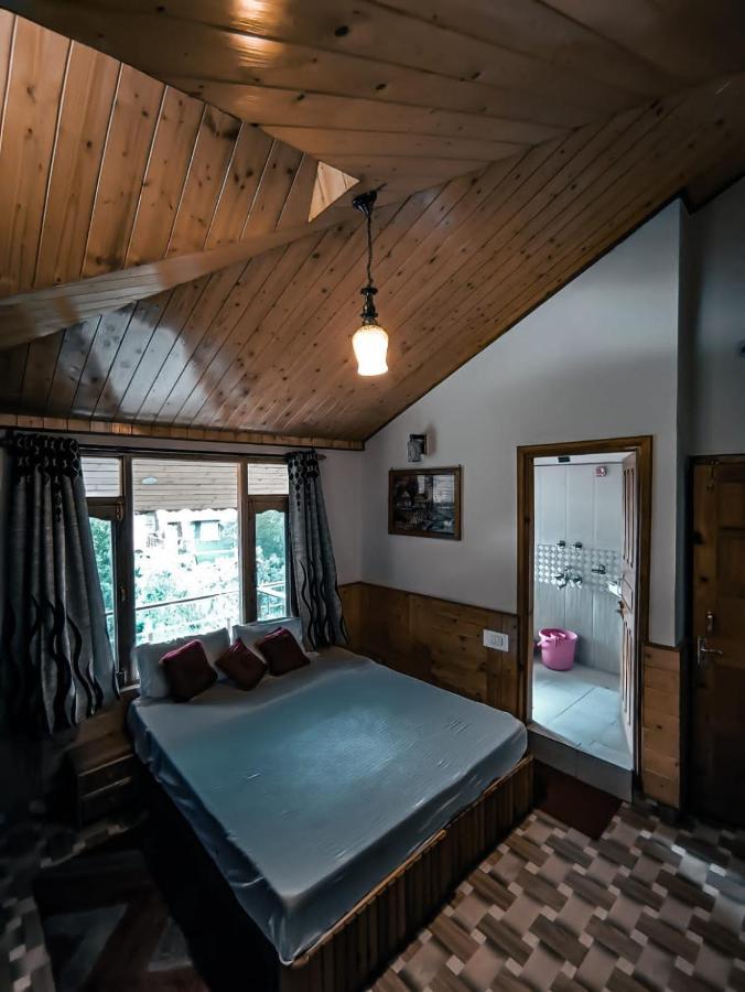Throttle Shrottle Moto Hostel Manāli Екстериор снимка