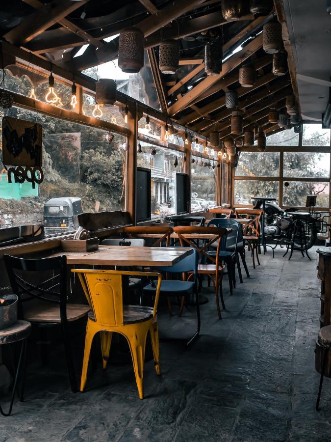 Throttle Shrottle Moto Hostel Manāli Екстериор снимка