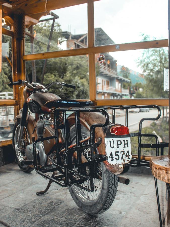 Throttle Shrottle Moto Hostel Manāli Екстериор снимка